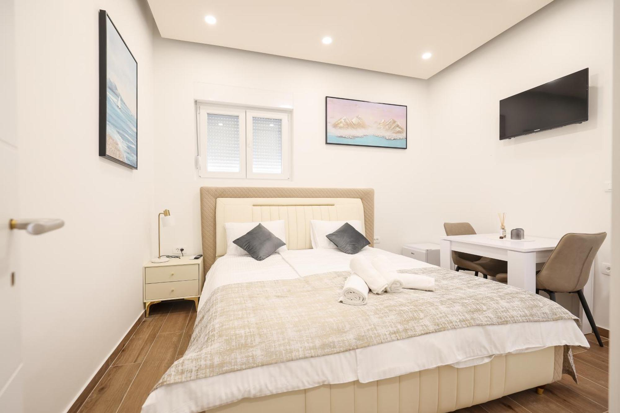 Premium Rooms Prince ซาดาร์ ภายนอก รูปภาพ