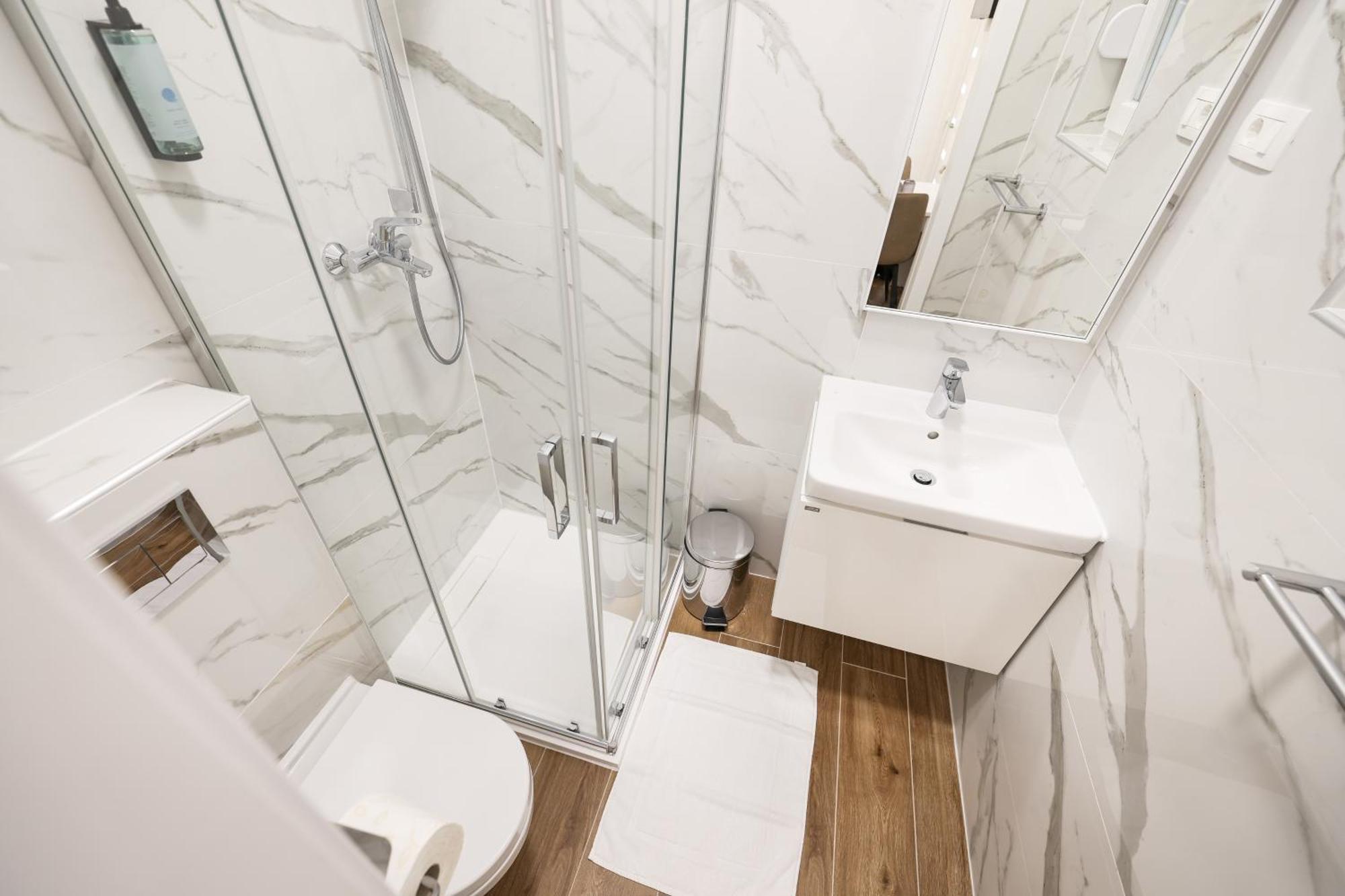 Premium Rooms Prince ซาดาร์ ภายนอก รูปภาพ