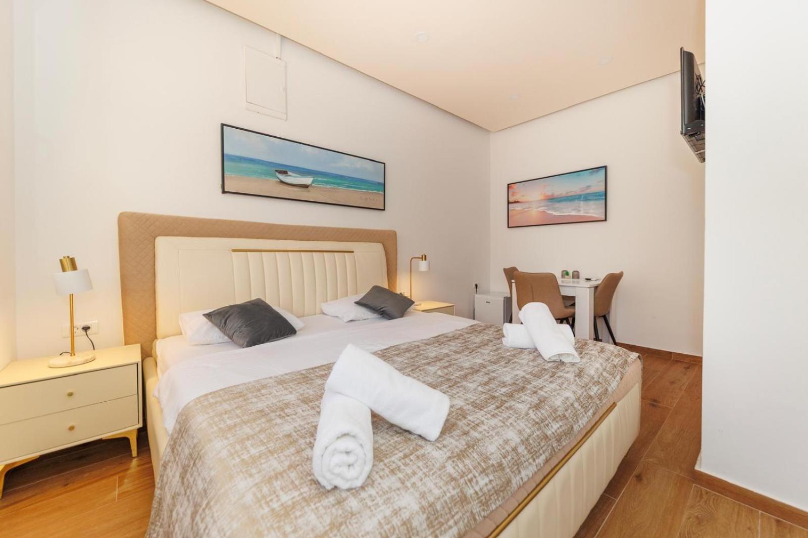 Premium Rooms Prince ซาดาร์ ภายนอก รูปภาพ