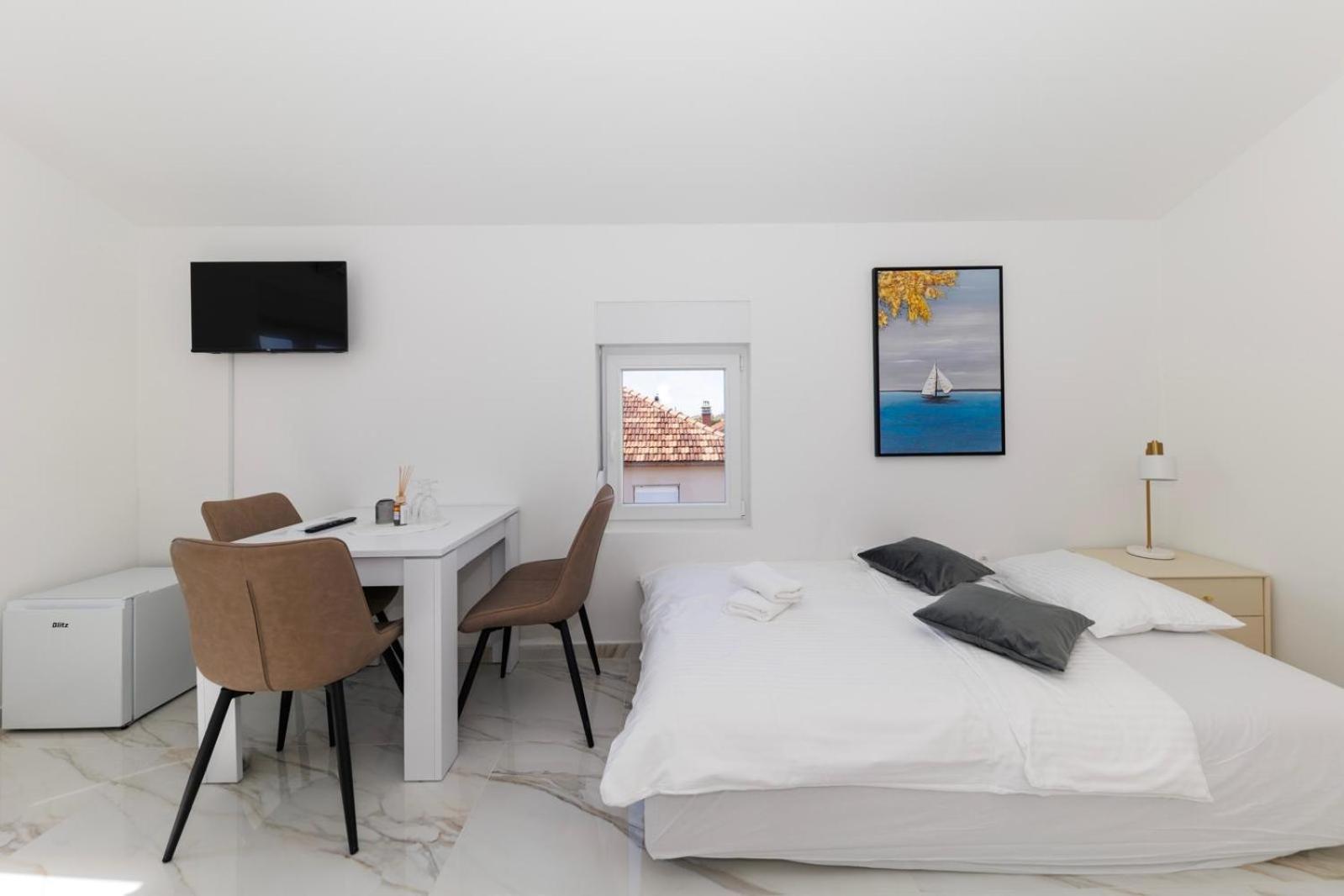 Premium Rooms Prince ซาดาร์ ภายนอก รูปภาพ